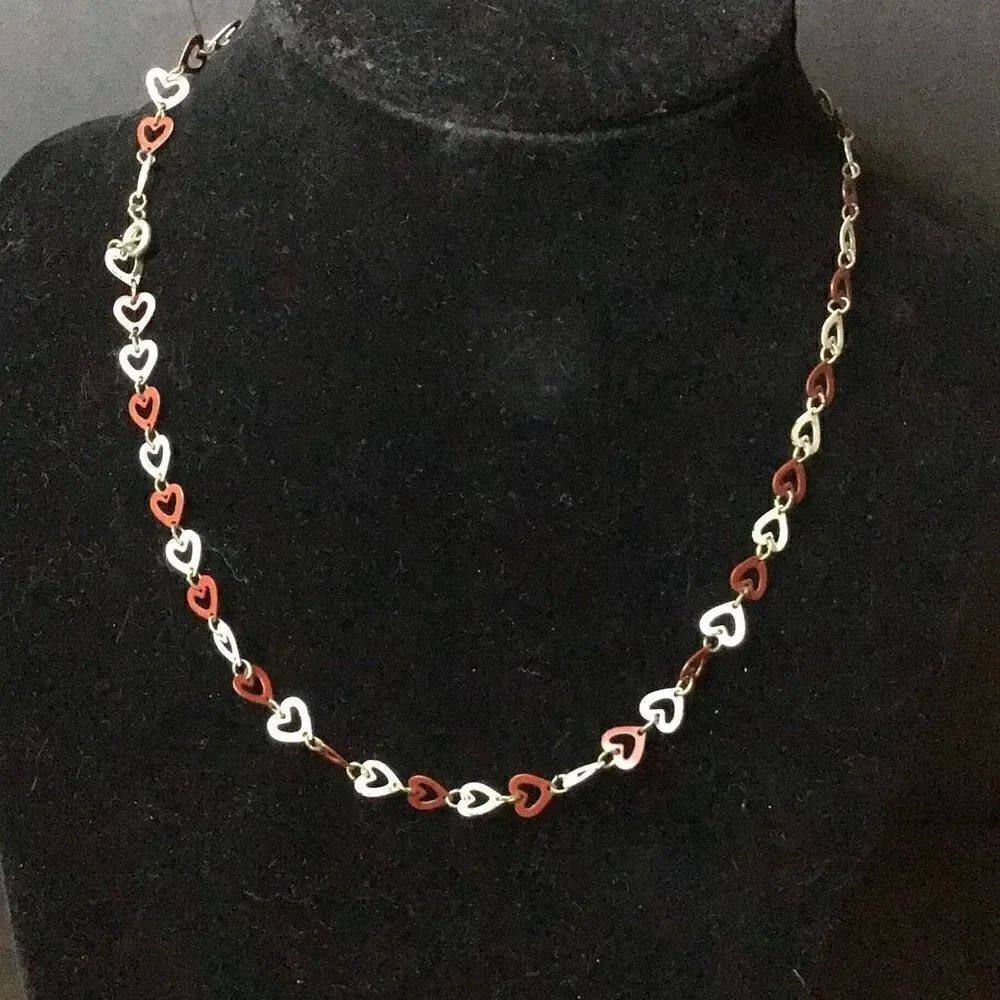 Vintage, red and white heart, necklace, song deteriorations scene